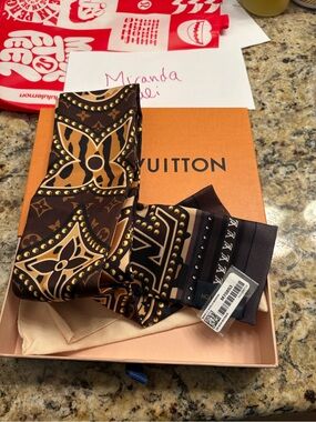 Louis Vuitton Brown & Gold Patterned Silk Twilly Scarf world tour nwt